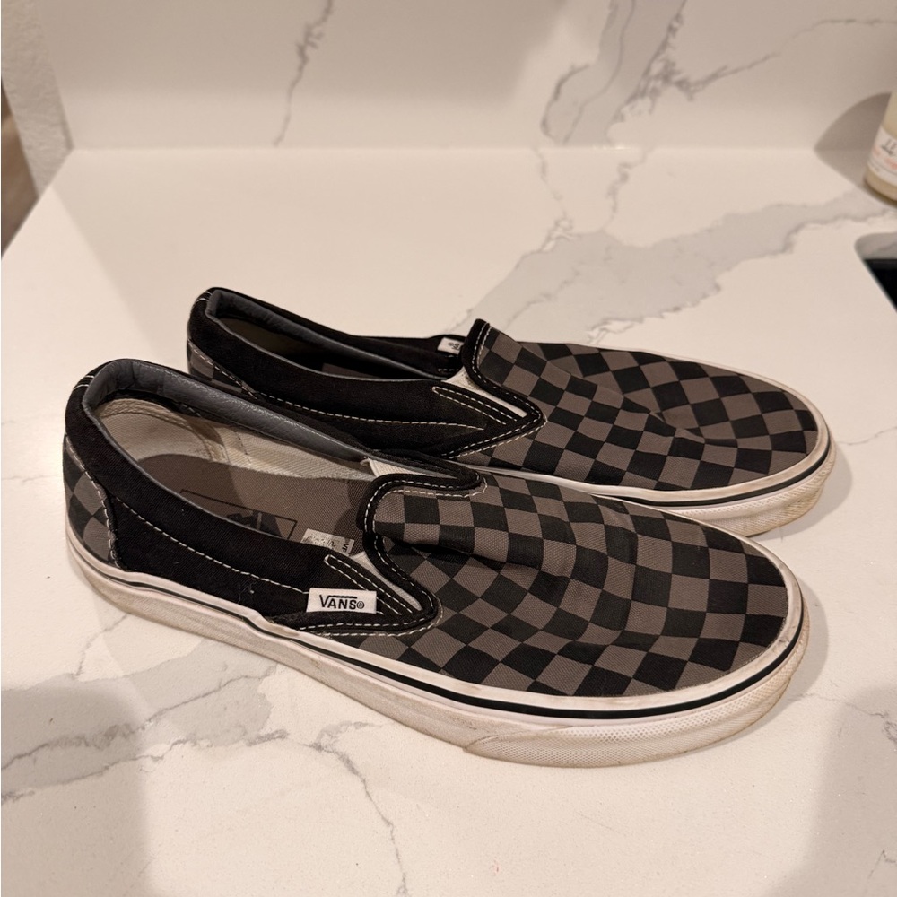 Vans Men's Black and Gray Checkered Slip-On Sneakers